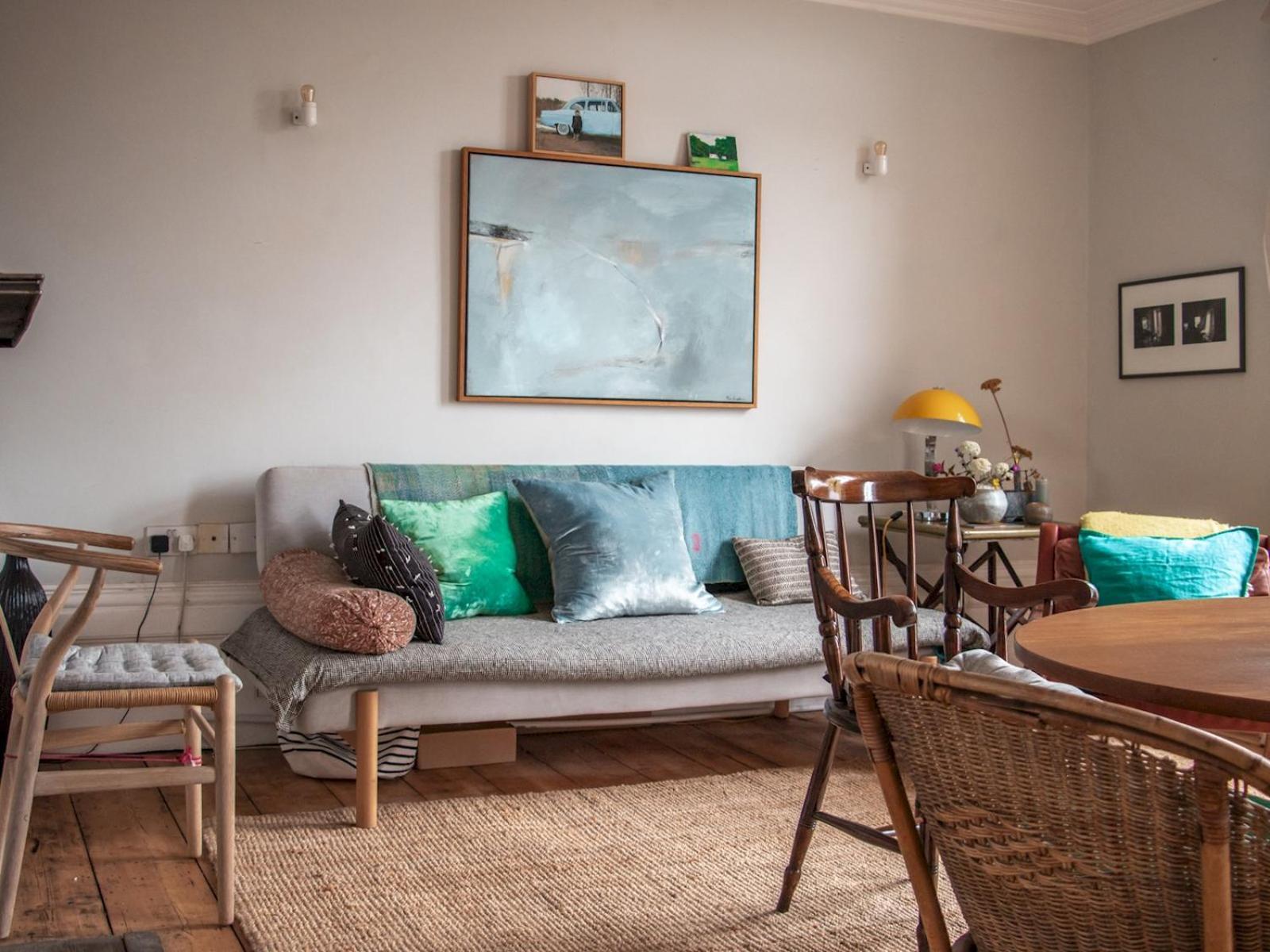 Delightful Spacious In Old Town Balcony Pass The Keys *